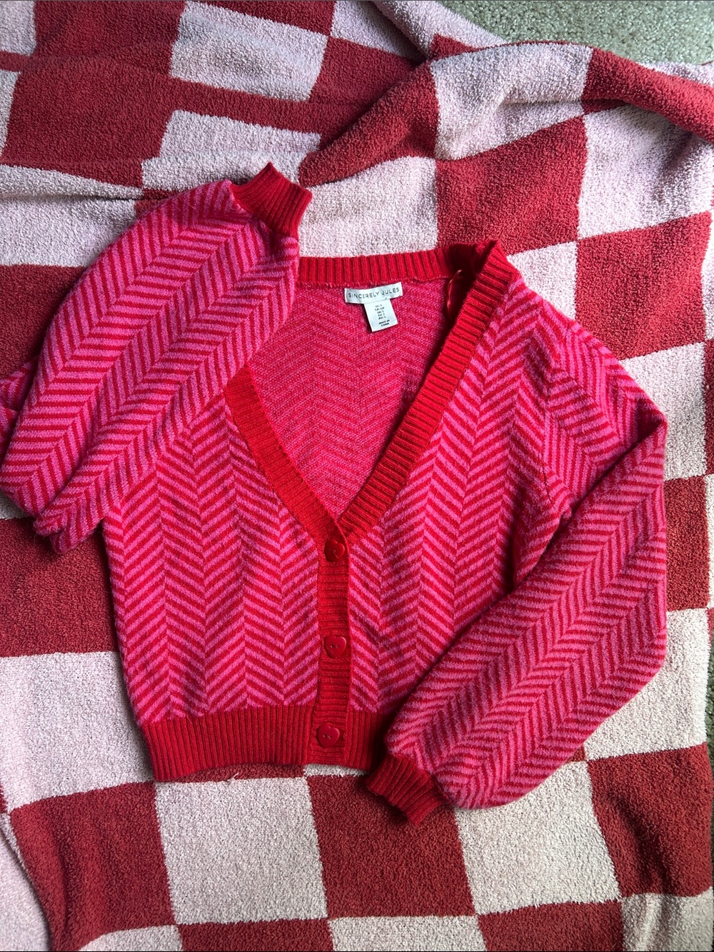 Pink & Red Chevron V-Neck Button Cardigan